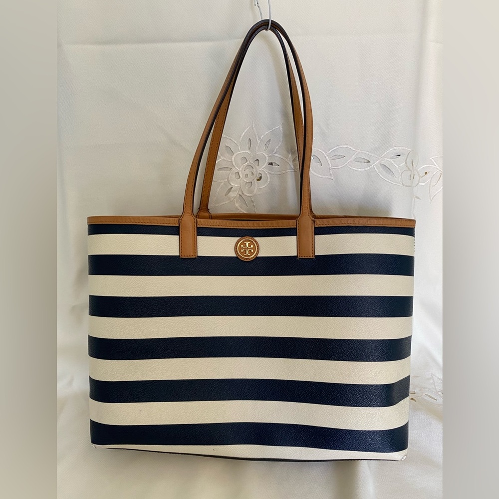 Tory Burch Tote, travel bag - Nautical style